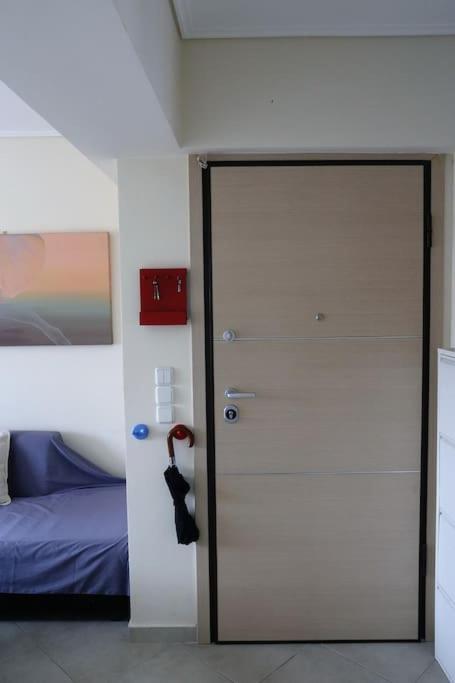 Fly Me To The Moon! Apartment Athens Luaran gambar